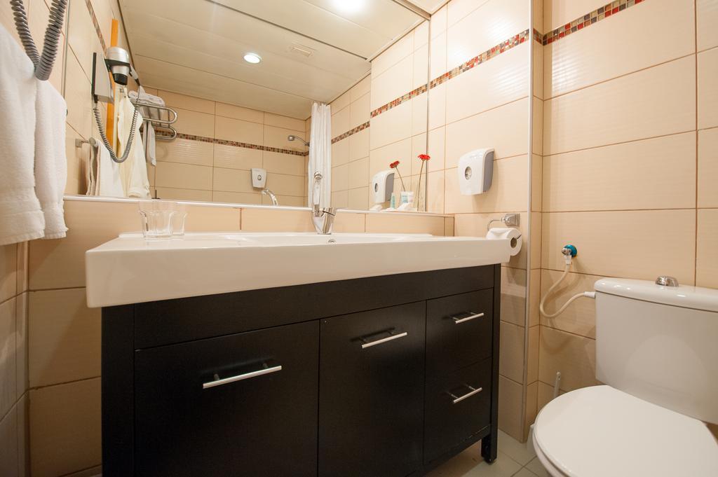 Apropo Hotel รามัทกัน ภายนอก รูปภาพ